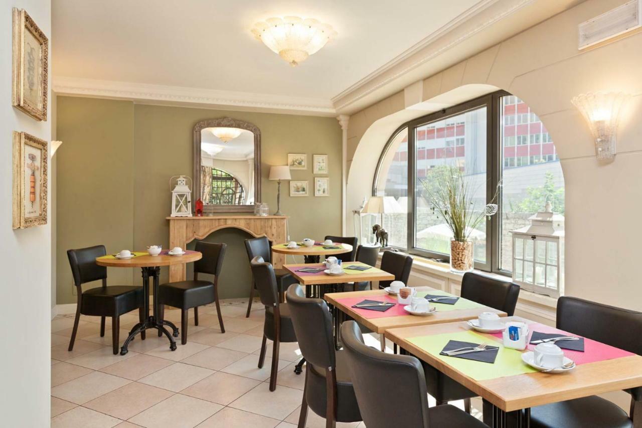 Hotel Leon D'Oro Роверето Экстерьер фото