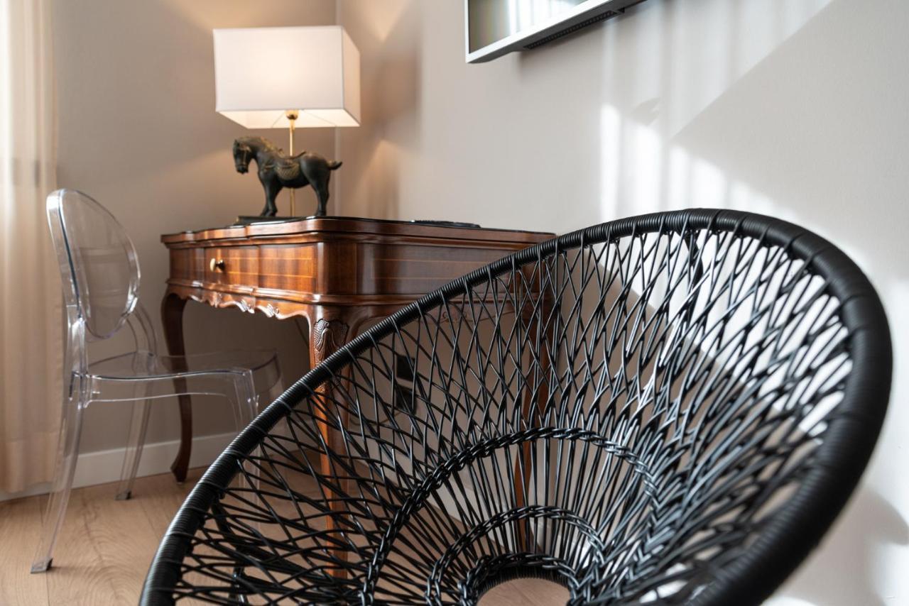 Hotel Leon D'Oro Роверето Экстерьер фото